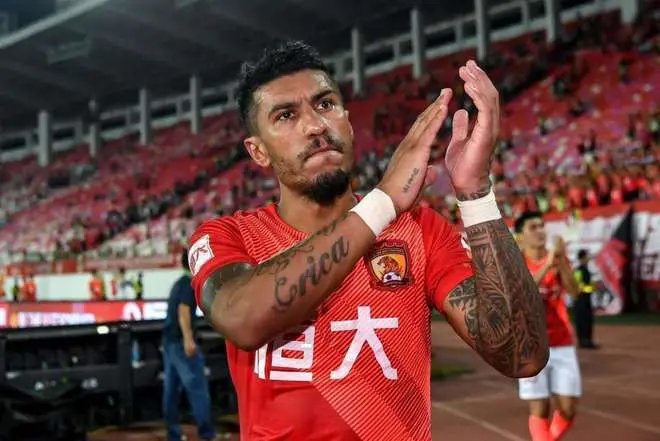 关于武磊遭遇争议红牌，热刺乘势反超比分完成逆转的信息